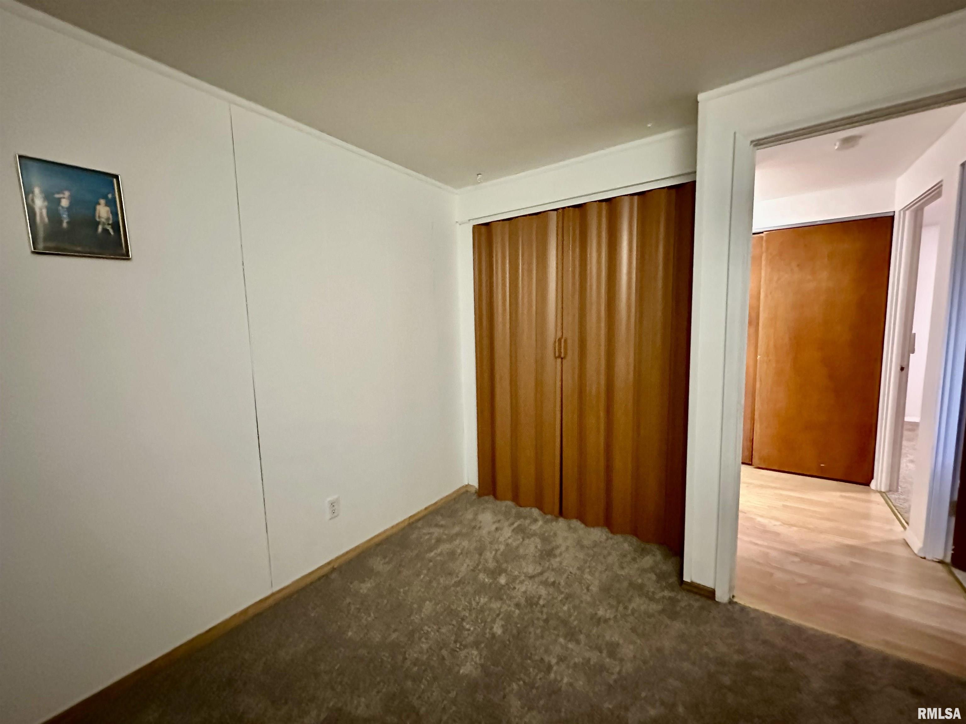 443 Rusche Street Creve Coeur, IL 61610 - Photo 26 of 40