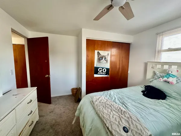 $129,900 | 443 Rusche Street, Creve Coeur, IL 61610