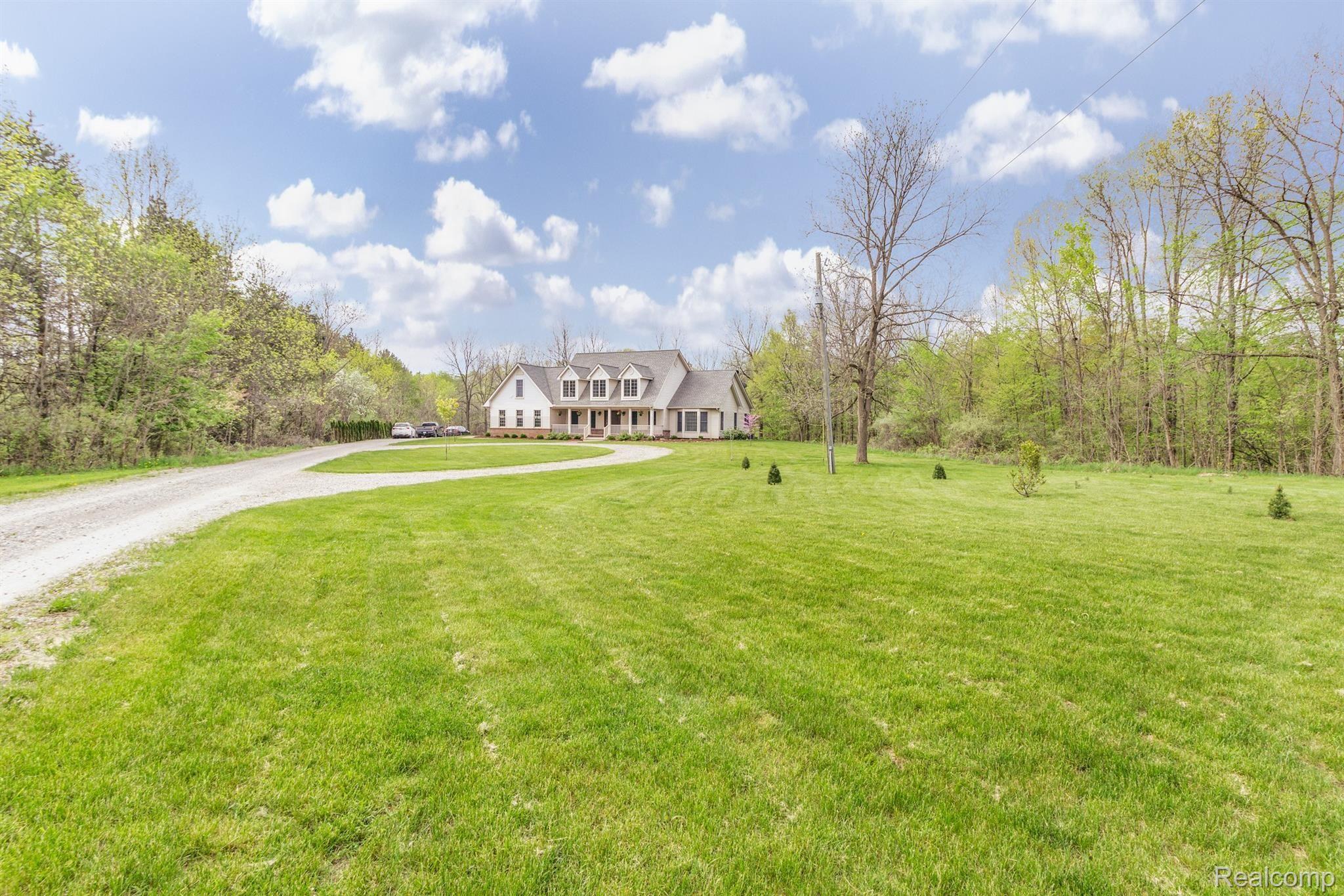 3343 Brewer Road Howell, MI 48855 - Photo 28 of 38 PP_SB051719_Exterior-110.jpg