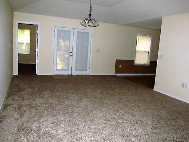 17058 Sugar Loop Foley, AL 36535 - Photo 7 of 18 Living Area
