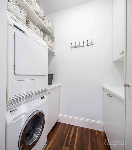 a bathroom with a sink a toilet and a bathtub