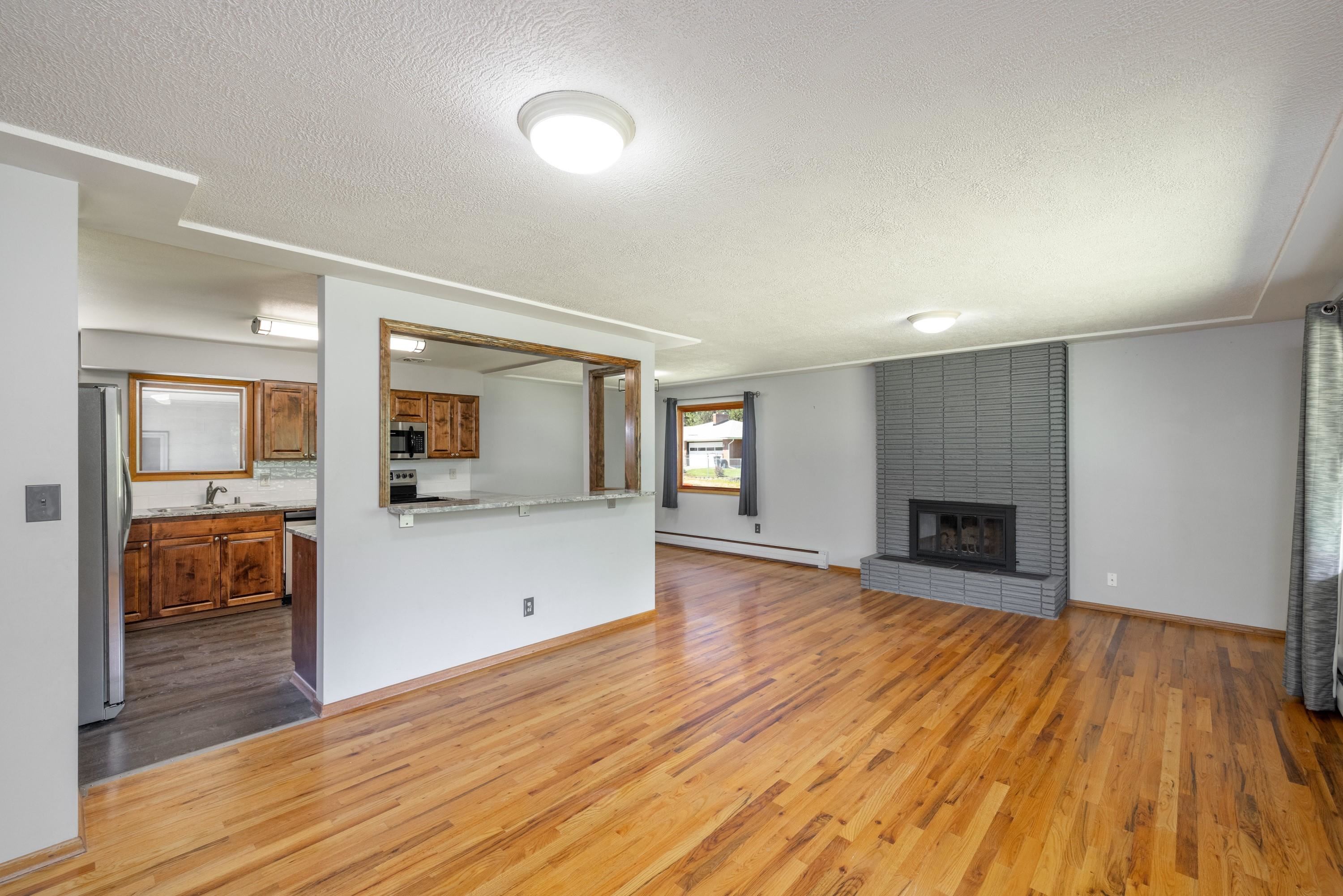2609 West Waikiki Road Spokane, WA 99218 - Photo 5 of 30