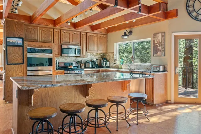 $1,650,000 | 2434 Dardanelle Vista, Arnold, CA 95223