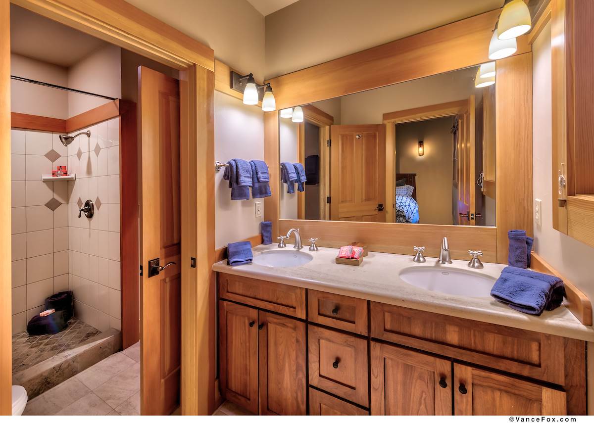 1751 Grouse Ridge Road Truckee, CA 96161 - Photo 16 of 21