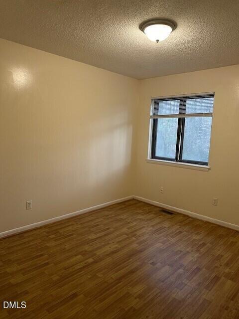 607 Dylan Court Raleigh, NC 27606 - Photo 10 of 12 607 dylan 9