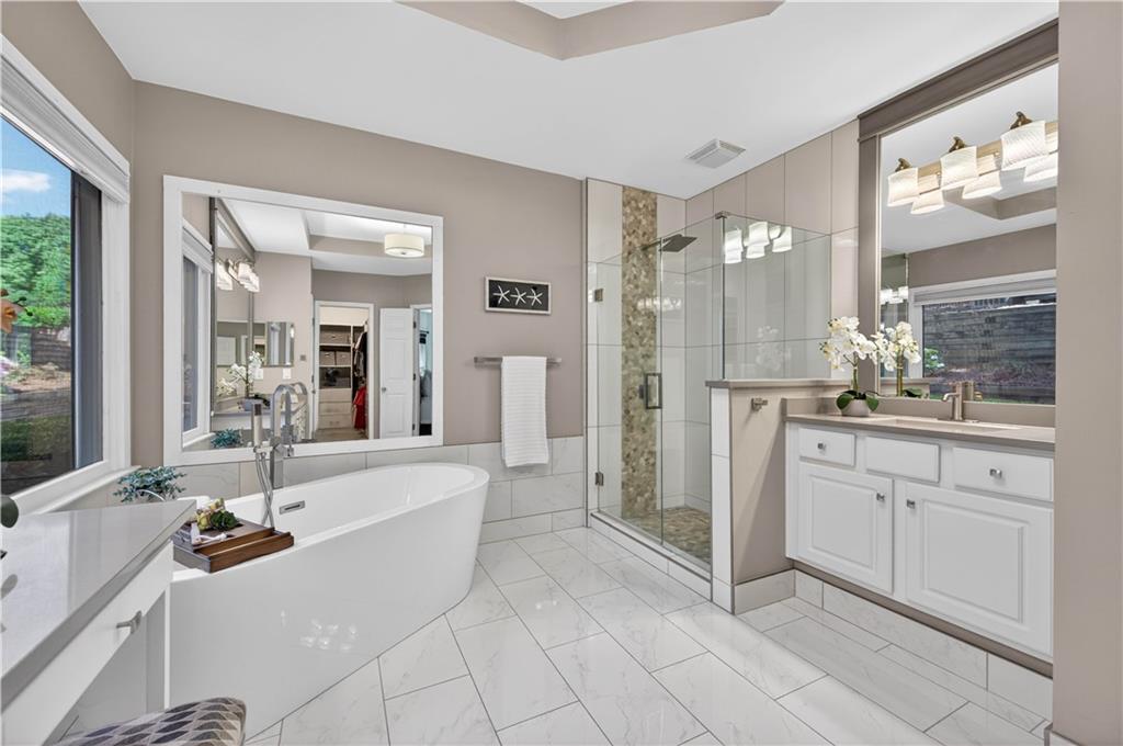 6650 River Crest Point Suwanee, GA 30024 - Photo 16 of 42