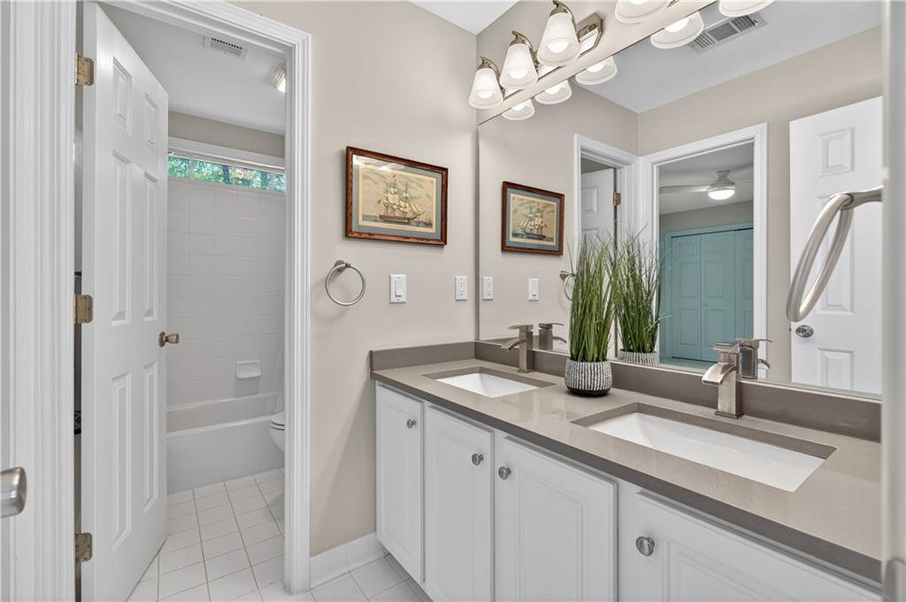 6650 River Crest Point Suwanee, GA 30024 - Photo 19 of 42