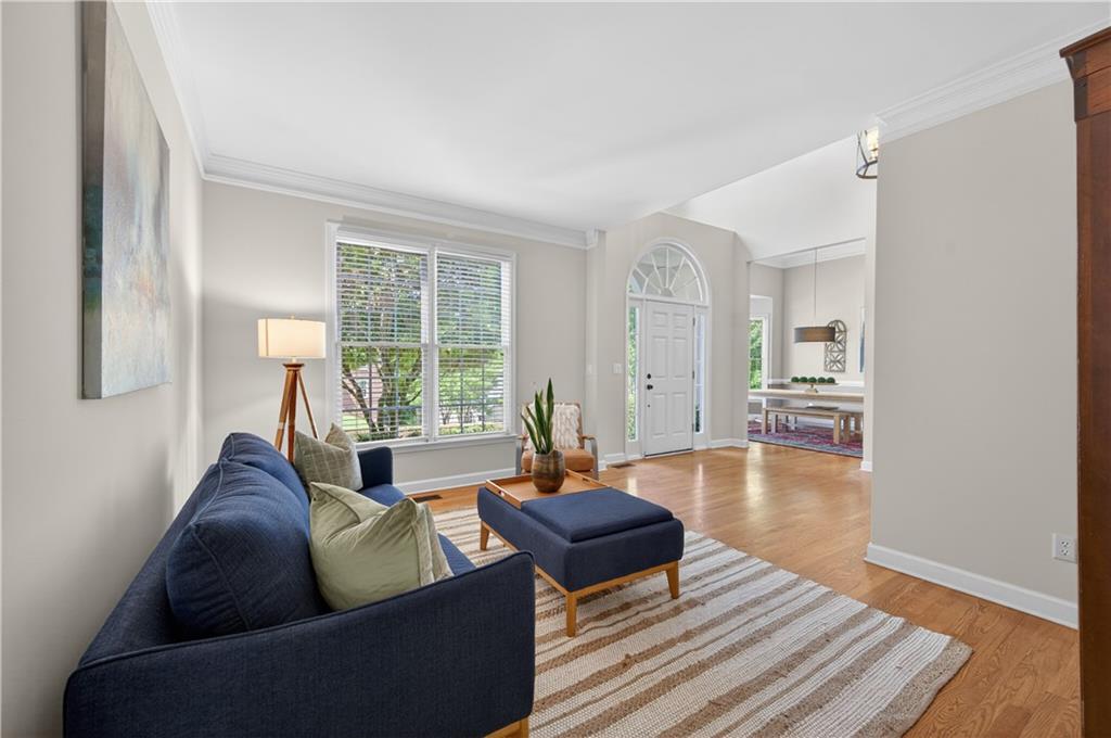 6650 River Crest Point Suwanee, GA 30024 - Photo 6 of 42