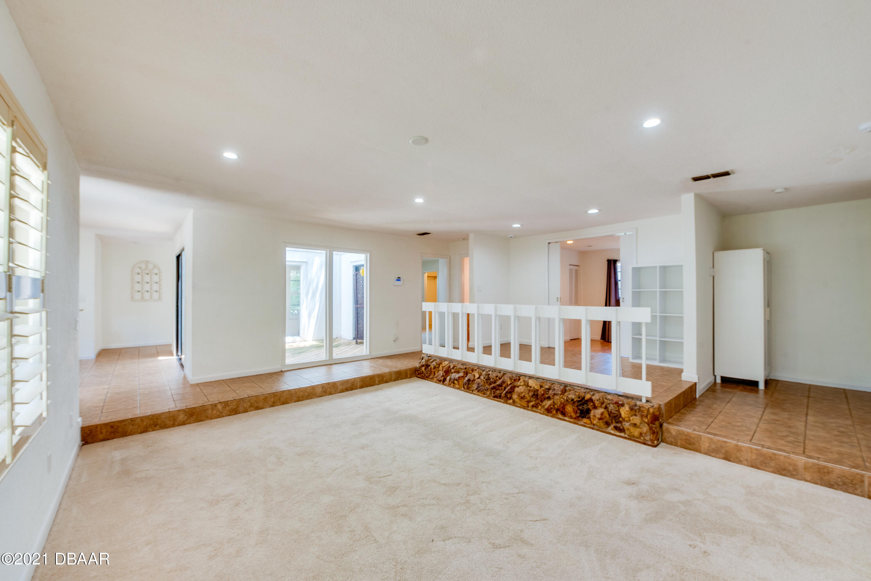 81 Alberta Avenue Ponce Inlet, FL 32127 - Photo 13 of 32 Living Room