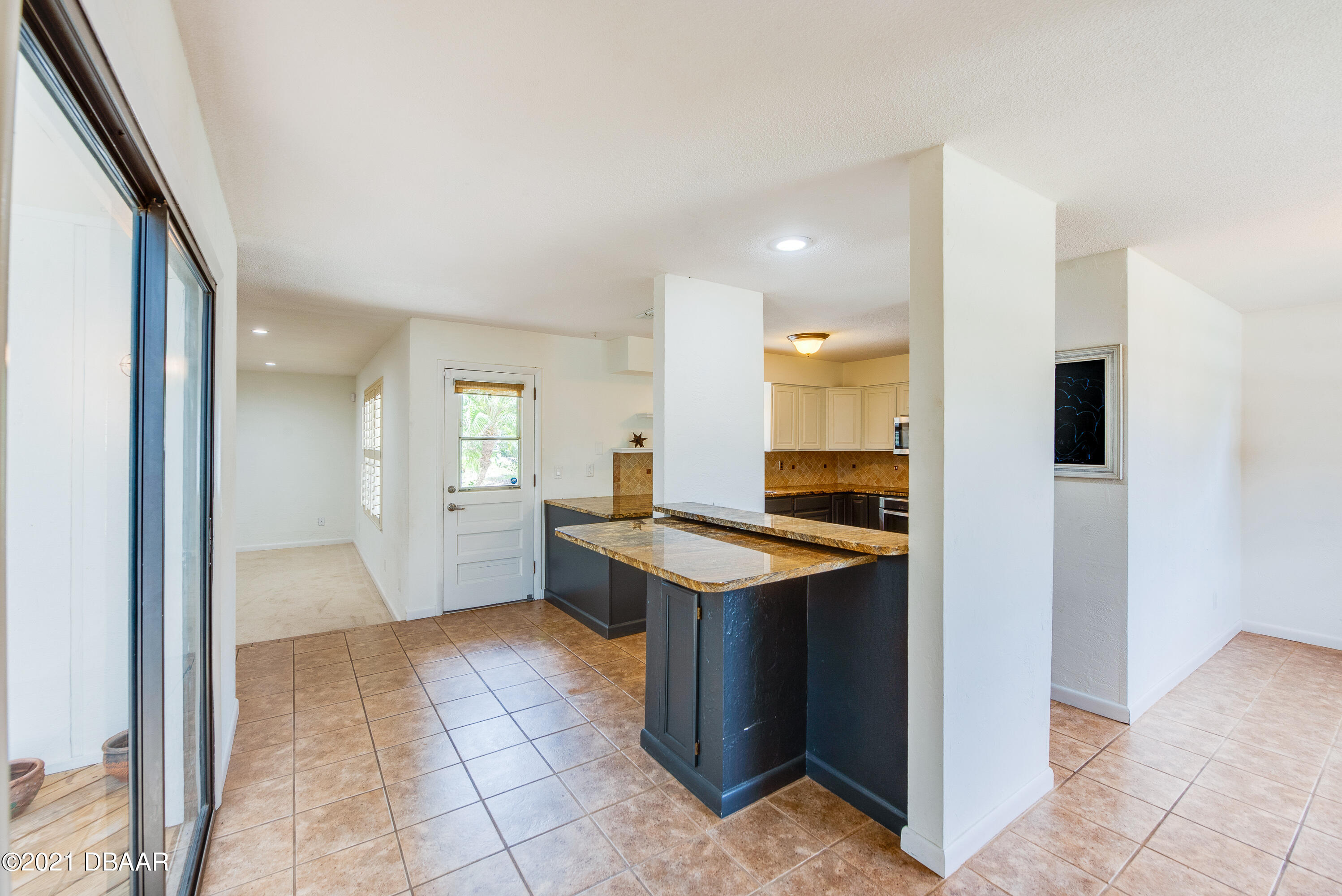 81 Alberta Avenue Ponce Inlet, FL 32127 - Photo 4 of 32 KItchen
