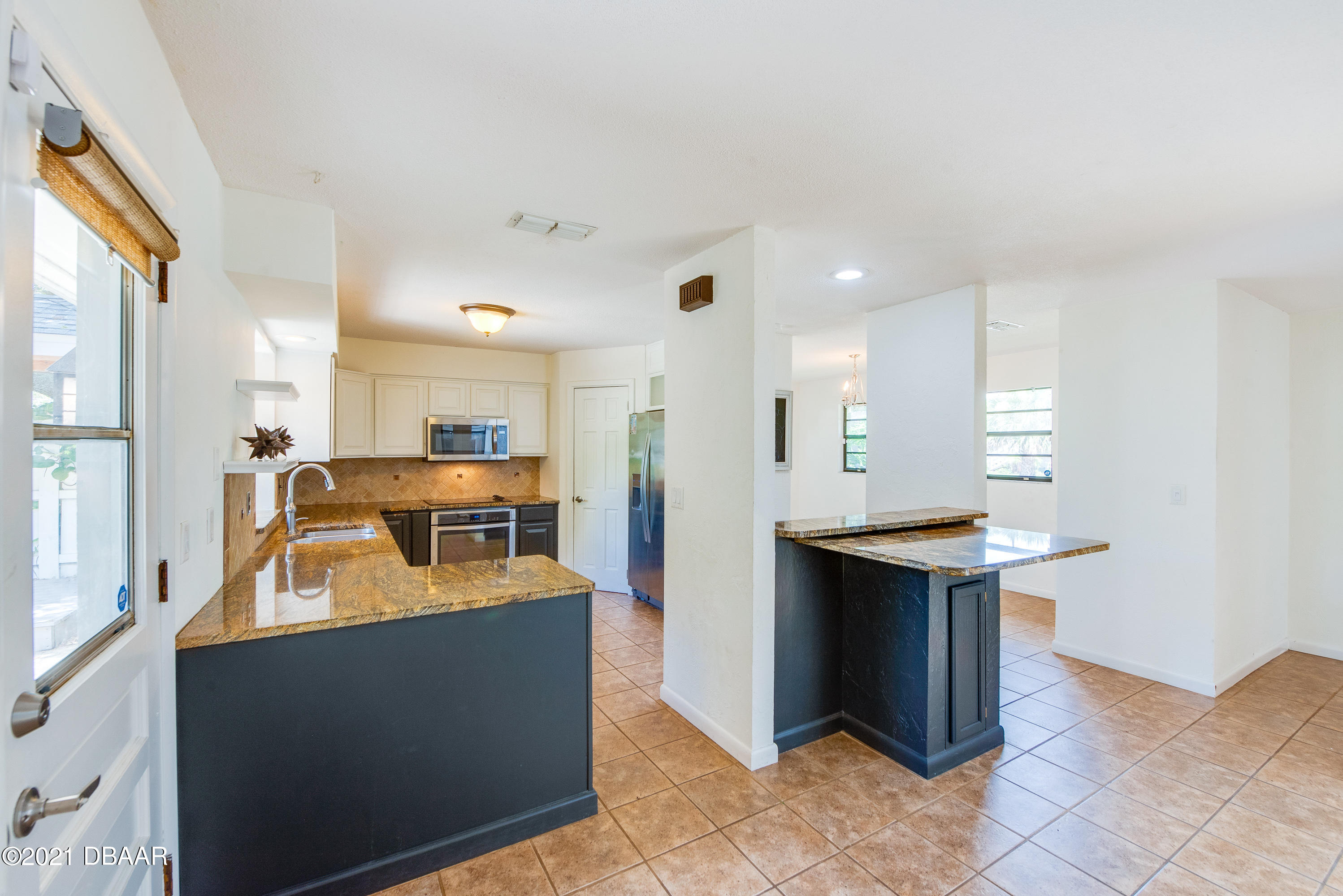 81 Alberta Avenue Ponce Inlet, FL 32127 - Photo 5 of 32 Kitchen