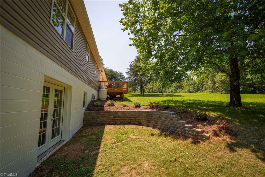 460 Stanley Road Stokesdale, NC 27357 - Photo 17 of 19 Gallery Image 17