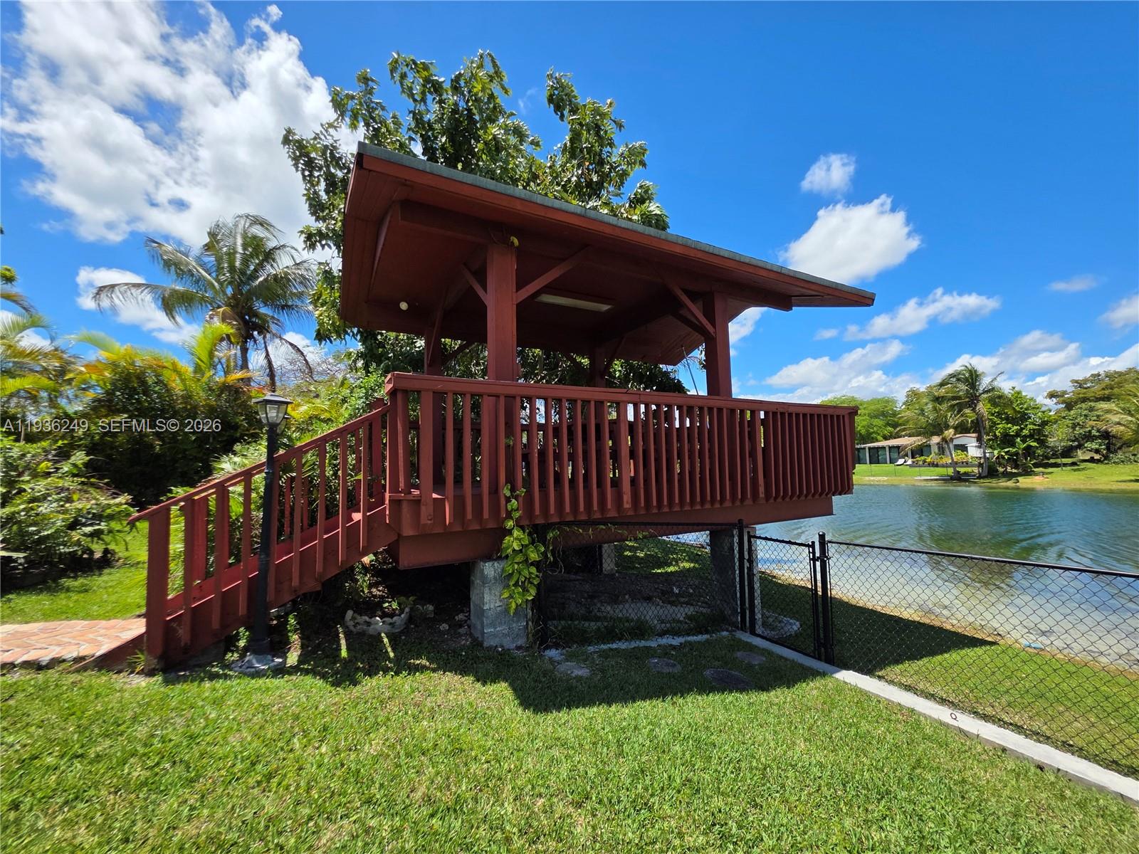 14545 Southwest 75th Street Miami, FL 33183 - Photo 9 of 47