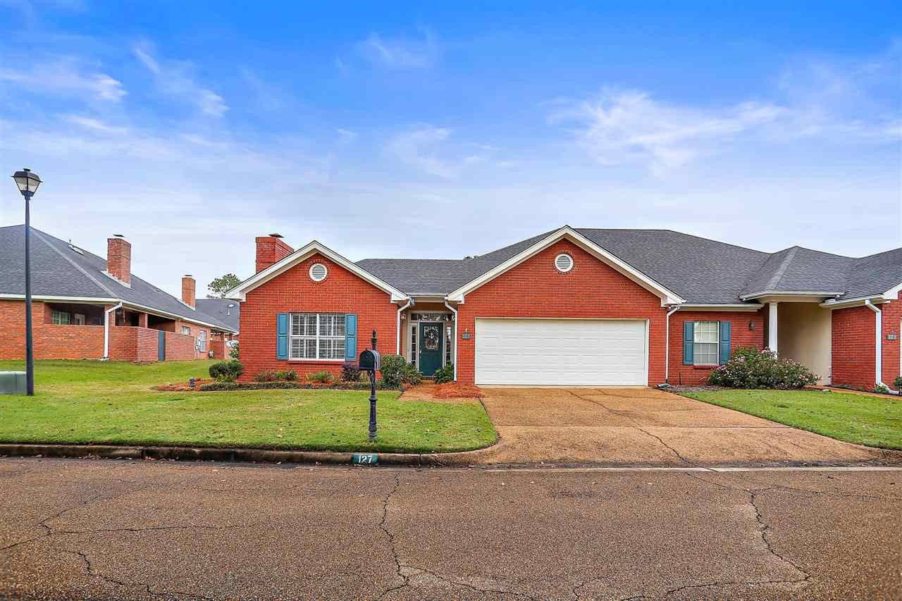 127 Springtree Drive Brandon, MS 39042 - Photo 1 of 35 Photo 1