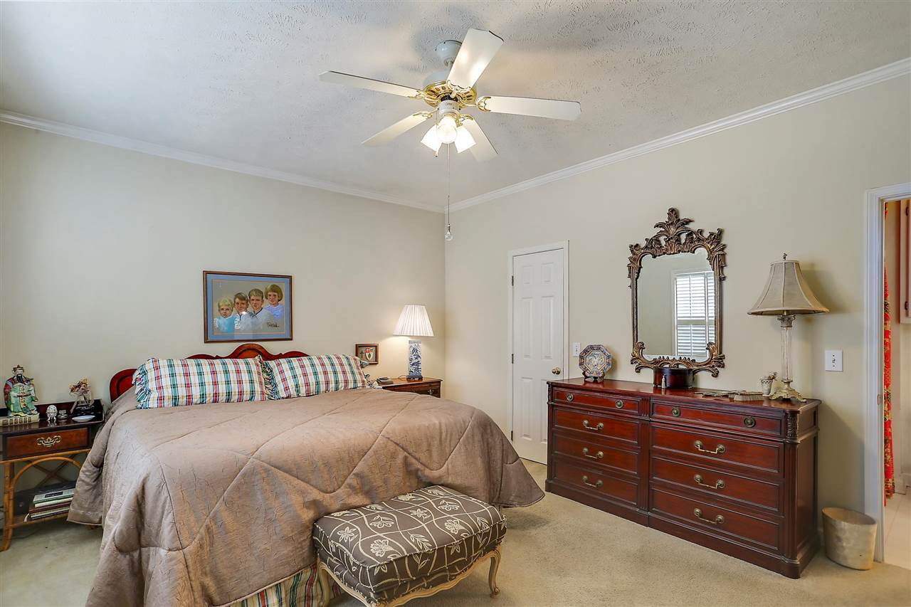 127 Springtree Drive Brandon, MS 39042 - Photo 16 of 35 Photo 17