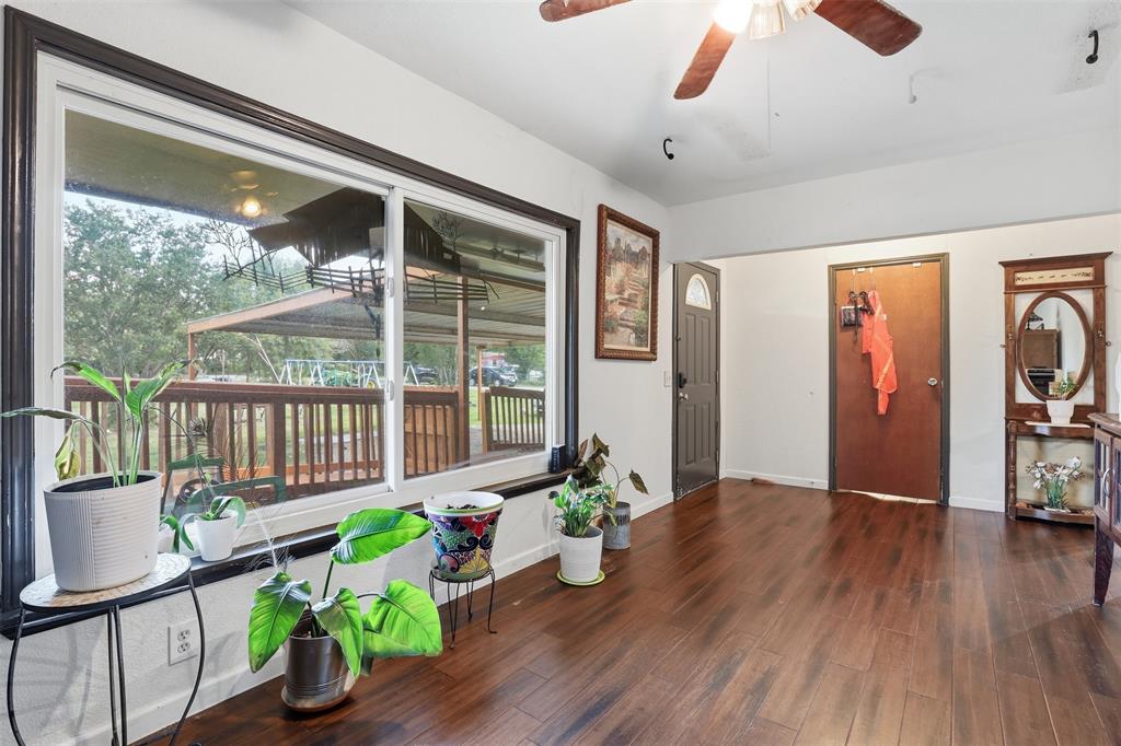 1517 Wiggins Road Maypearl, TX 76064 - Photo 3 of 22