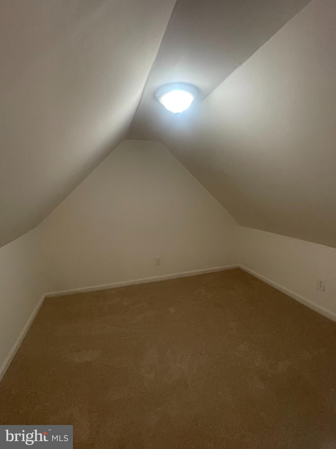 2890 Tuckahoe Road Camden, NJ 08104 - Photo 13 of 26