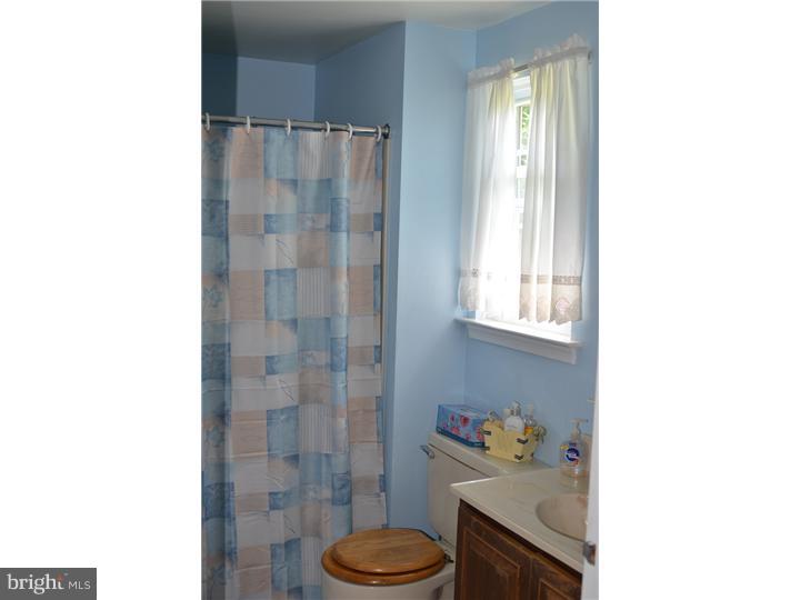 19 Rabbit Run Lane Glenmoore, PA 19343 - Photo 12 of 16 Master Bathroom