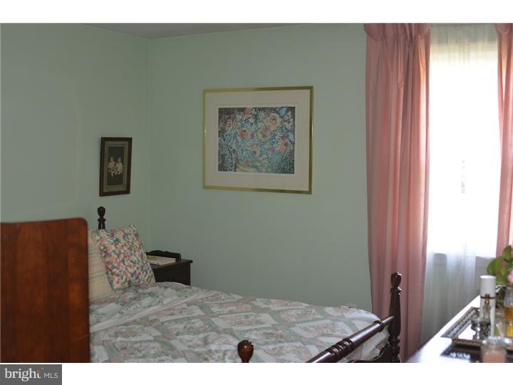 19 Rabbit Run Lane Glenmoore, PA 19343 - Photo 13 of 16 Bedroom
