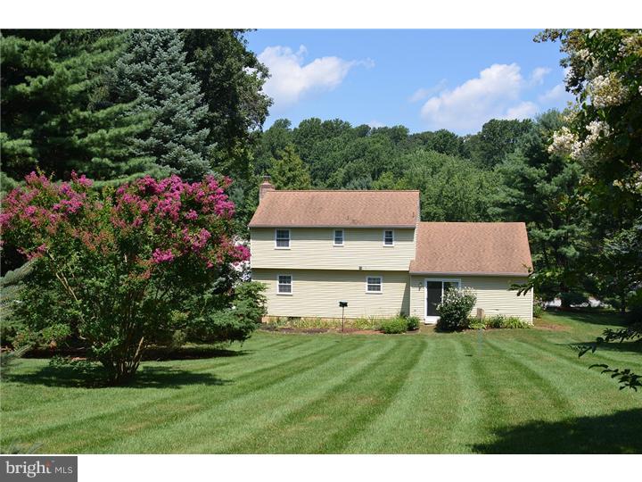 19 Rabbit Run Lane Glenmoore, PA 19343 - Photo 15 of 16 Exterior Back