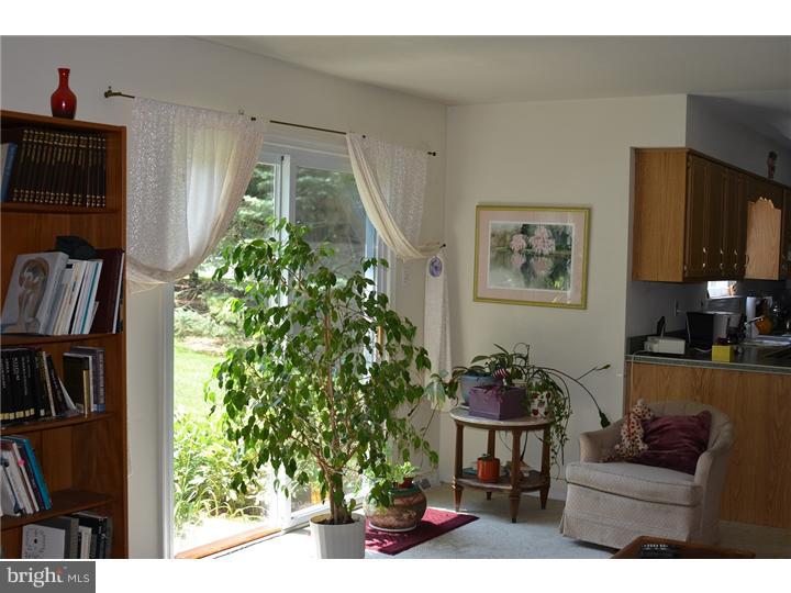 19 Rabbit Run Lane Glenmoore, PA 19343 - Photo 5 of 16 Family Room
