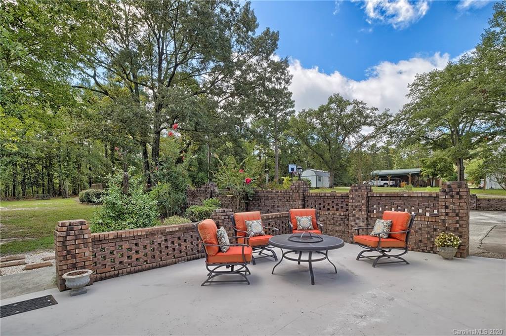 932 Baxley Pond Road Kershaw, SC 29067 - Photo 2 of 26 Gallery Image 2