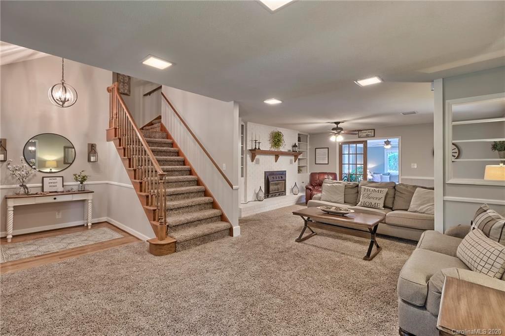 932 Baxley Pond Road Kershaw, SC 29067 - Photo 4 of 26 Gallery Image 4