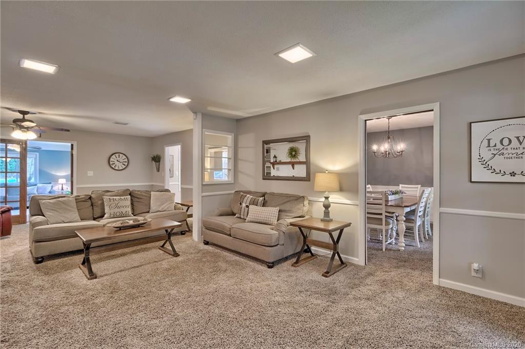 932 Baxley Pond Road Kershaw, SC 29067 - Photo 5 of 26 Gallery Image 5