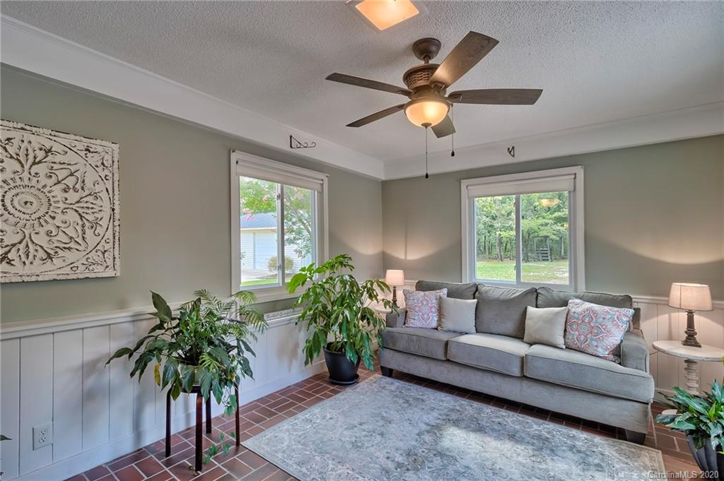 932 Baxley Pond Road Kershaw, SC 29067 - Photo 9 of 26 Gallery Image 9
