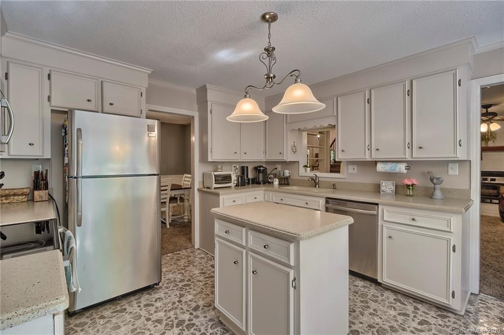 932 Baxley Pond Road Kershaw, SC 29067 - Photo 10 of 26 Gallery Image 10