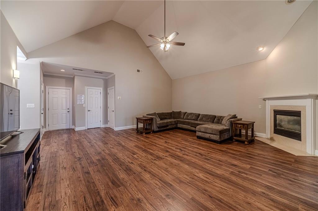 2147 Stockton Walk Way Snellville, GA 30078 - Photo 6 of 37