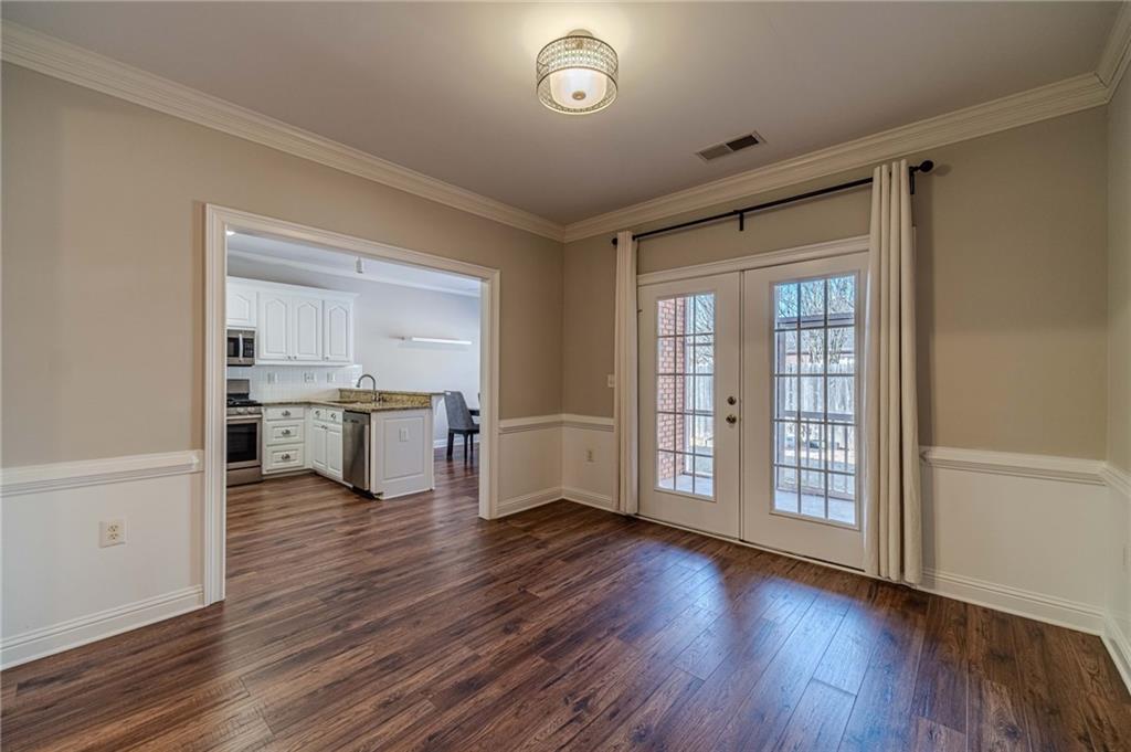 2147 Stockton Walk Way Snellville, GA 30078 - Photo 8 of 37