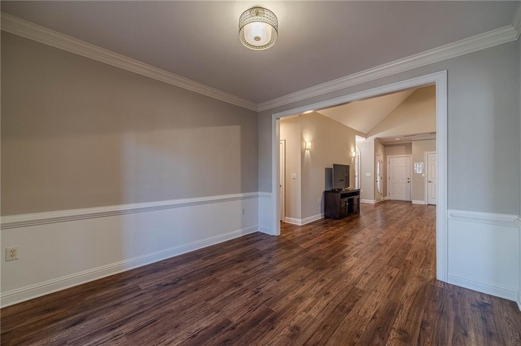 2147 Stockton Walk Way Snellville, GA 30078 - Photo 9 of 37