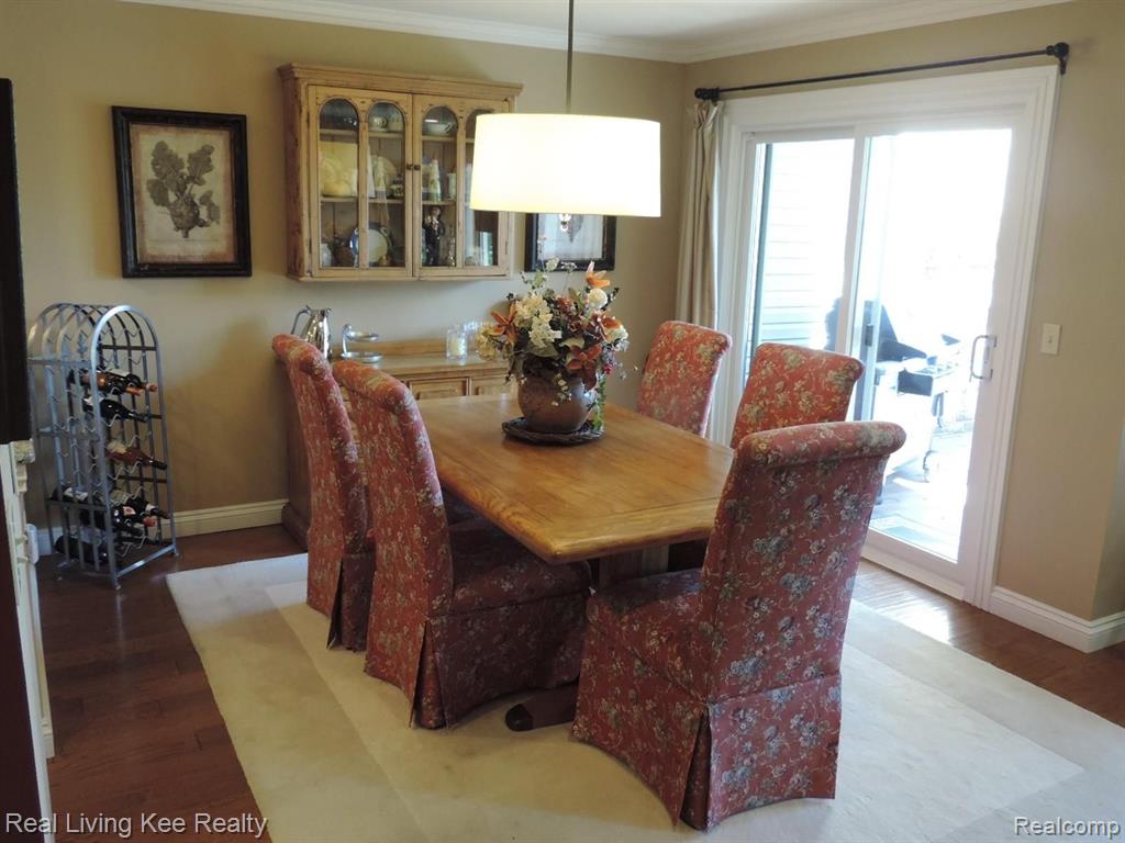 980 Golfview Court Rochester Hills, MI 48307 - Photo 12 of 43