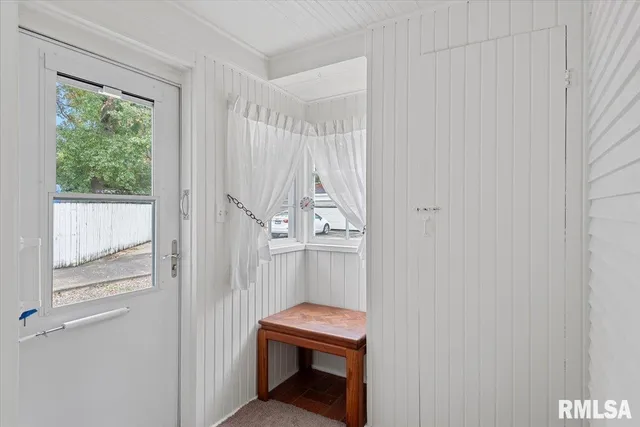 $142,500 | 121 City Place, Jacksonville, IL 62650