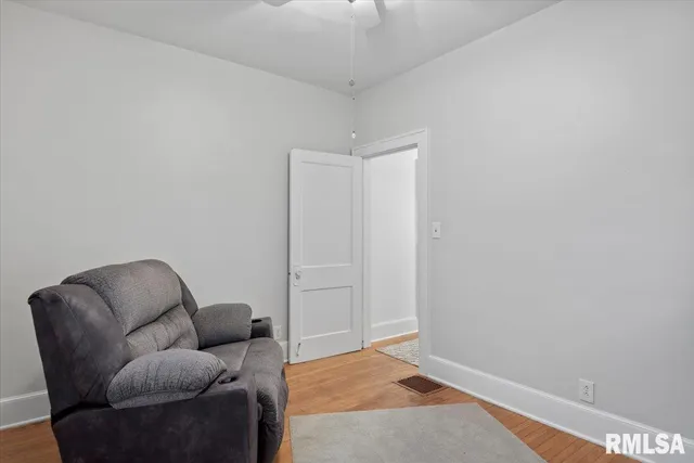 $142,500 | 121 City Place, Jacksonville, IL 62650