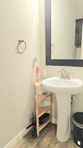 $2,000 | 2860 Appaloosa Lane, Mesquite, TX 75150