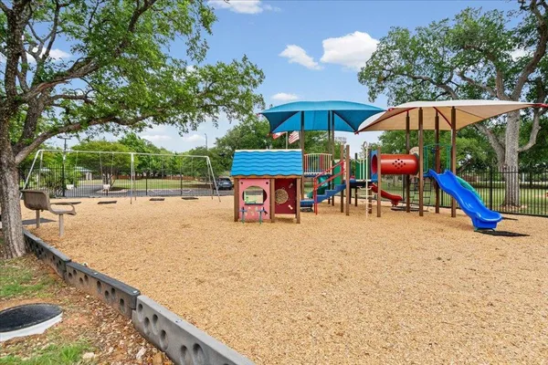 $2,600 | 3810 Newland Drive, Round Rock, TX 78681