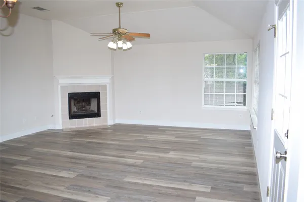 $2,600 | 3810 Newland Drive, Round Rock, TX 78681