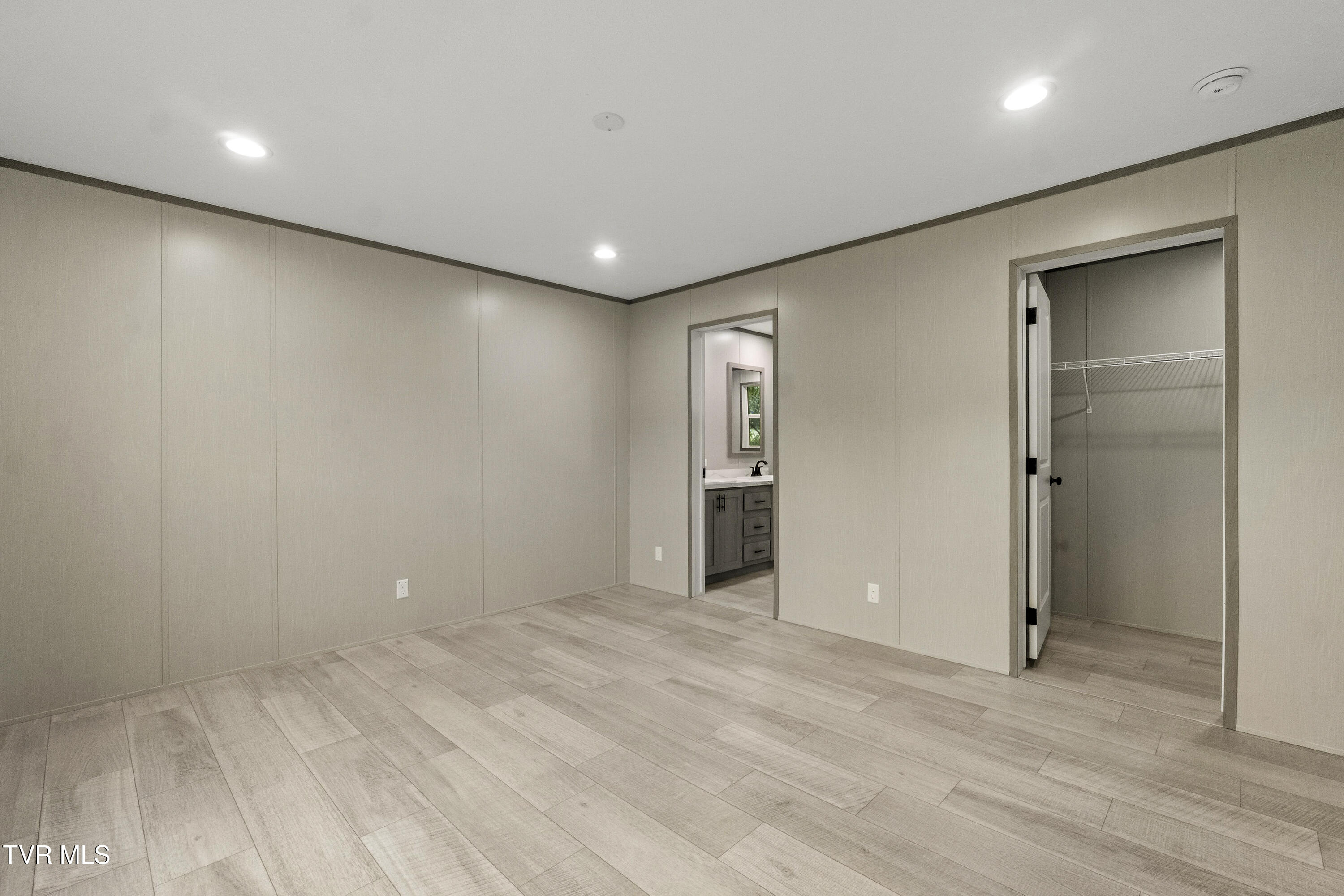 575 McDonald Road Midway, TN 37809 - Photo 11 of 35 Master Bedroom