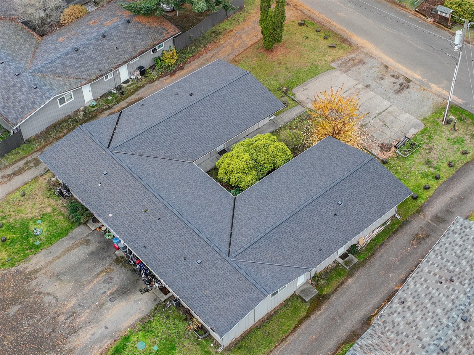 1126 Neil Street Northeast Olympia, WA 98516 - Photo 18 of 21 a view of a yard with an outdoor space