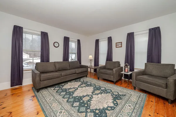 $399,900 | 227 Meadow Street, Wakefield, NH 03872