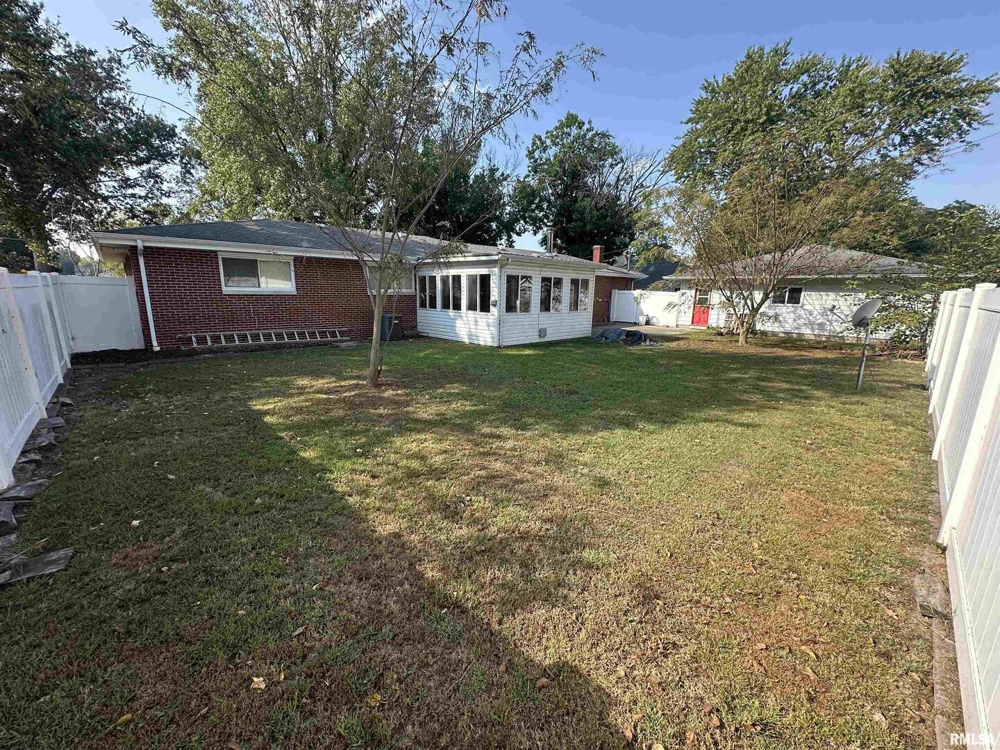 341 McFall Street Benton, IL 62812 - Photo 38 of 43 Gallery Image 38