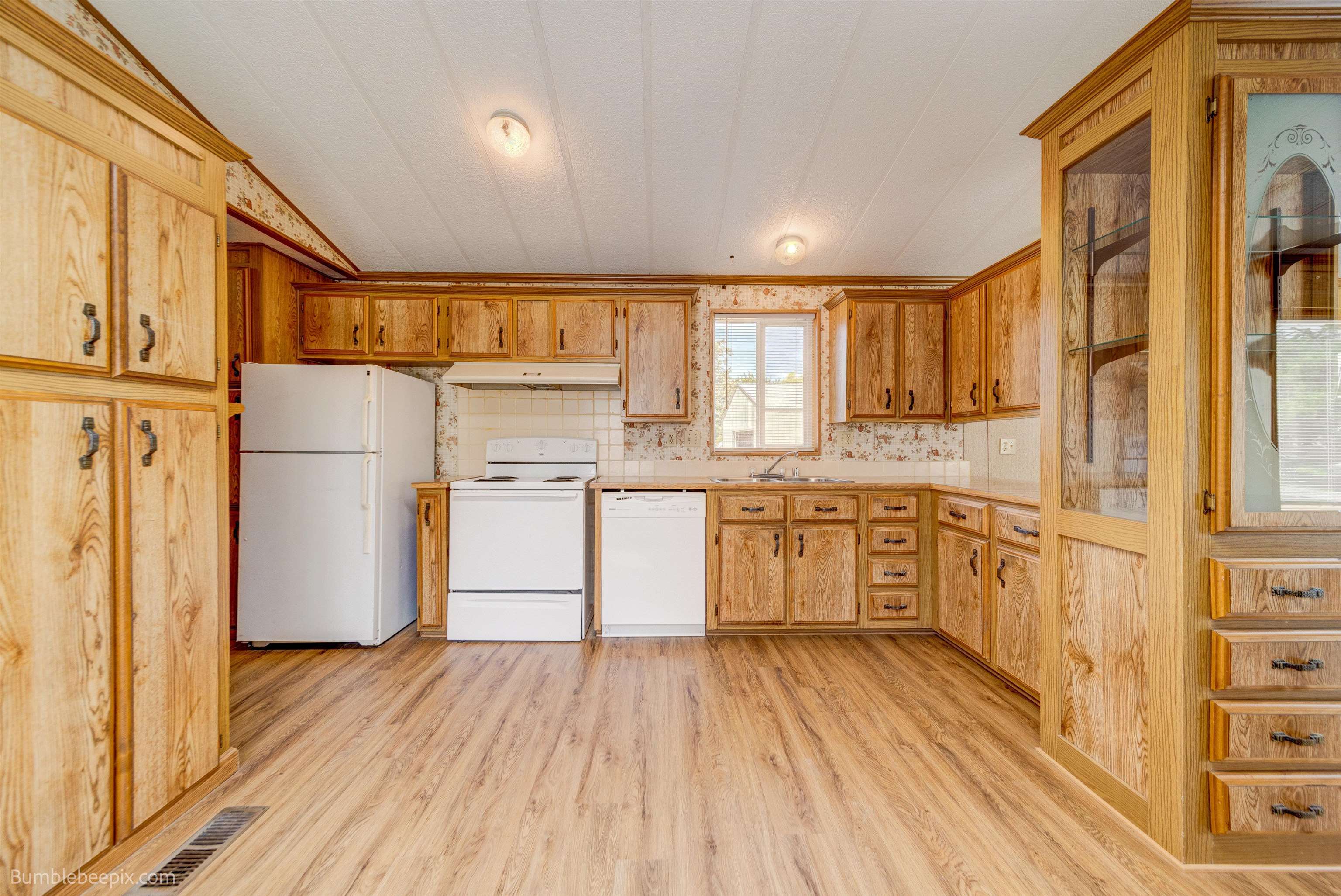 407 North Main Street Springdale, WA 99173 - Photo 3 of 22