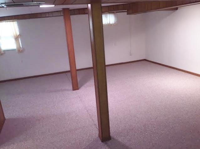 5222 Grandin Rd Extension Roanoke, VA 24018 - Photo 29 of 35 Family Room