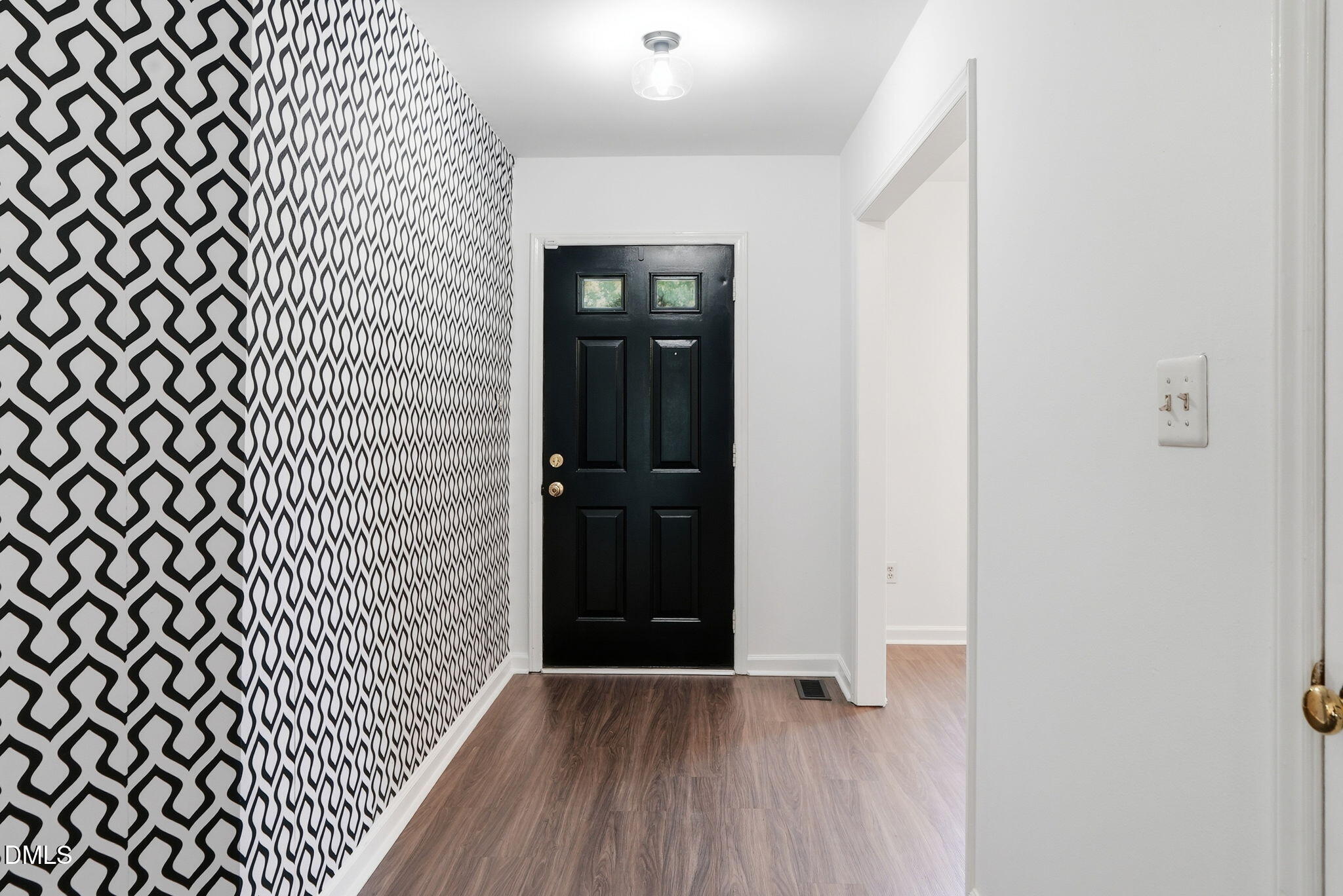 8112 Bellingham Circle Raleigh, NC 27615 - Photo 11 of 66