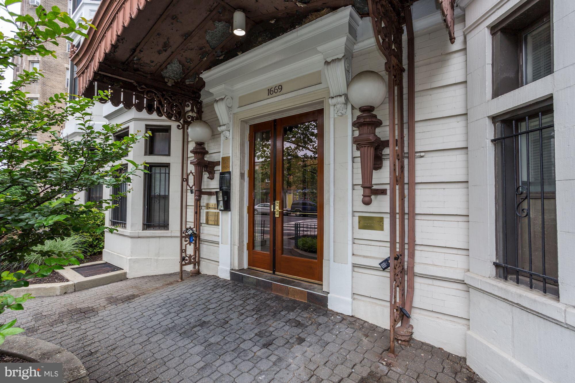 1669 Columbia Road Northwest, Unit 101 Washington, DC 20009 - Photo 2 of 22 Exterior