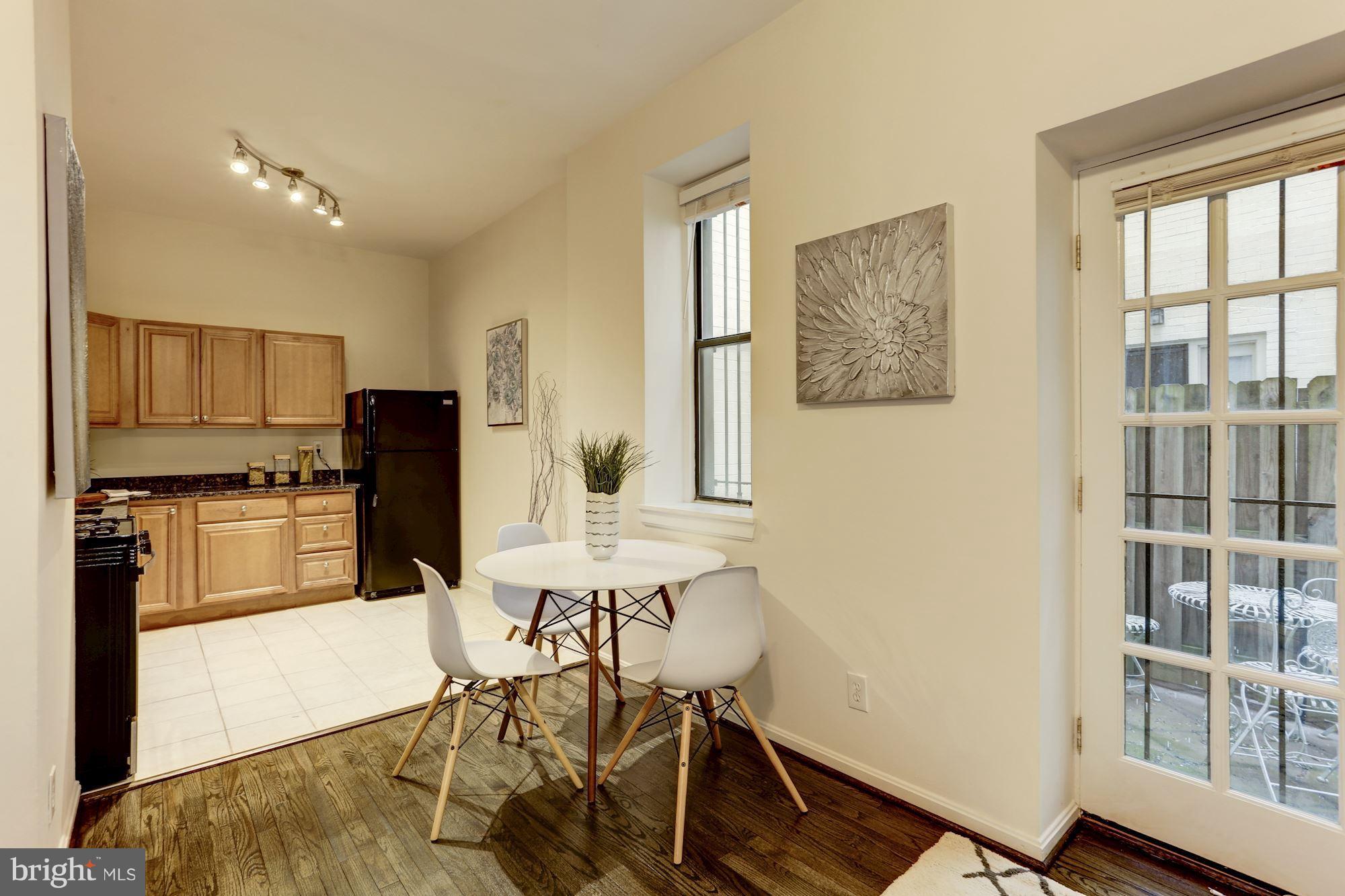 1669 Columbia Road Northwest, Unit 101 Washington, DC 20009 - Photo 9 of 22 Dining Room