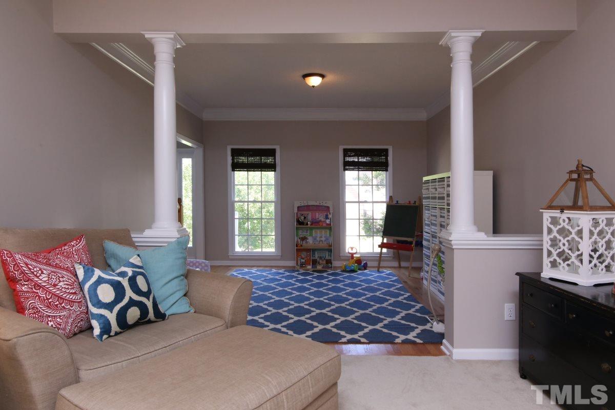 6509 Englehardt Drive Raleigh, NC 27617 - Photo 5 of 25 Gallery Image 5