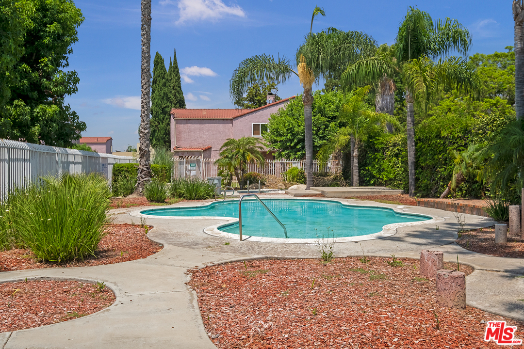 180 Racquet Club Drive Compton, CA 90220 - Photo 22 of 22 Gallery Image 22